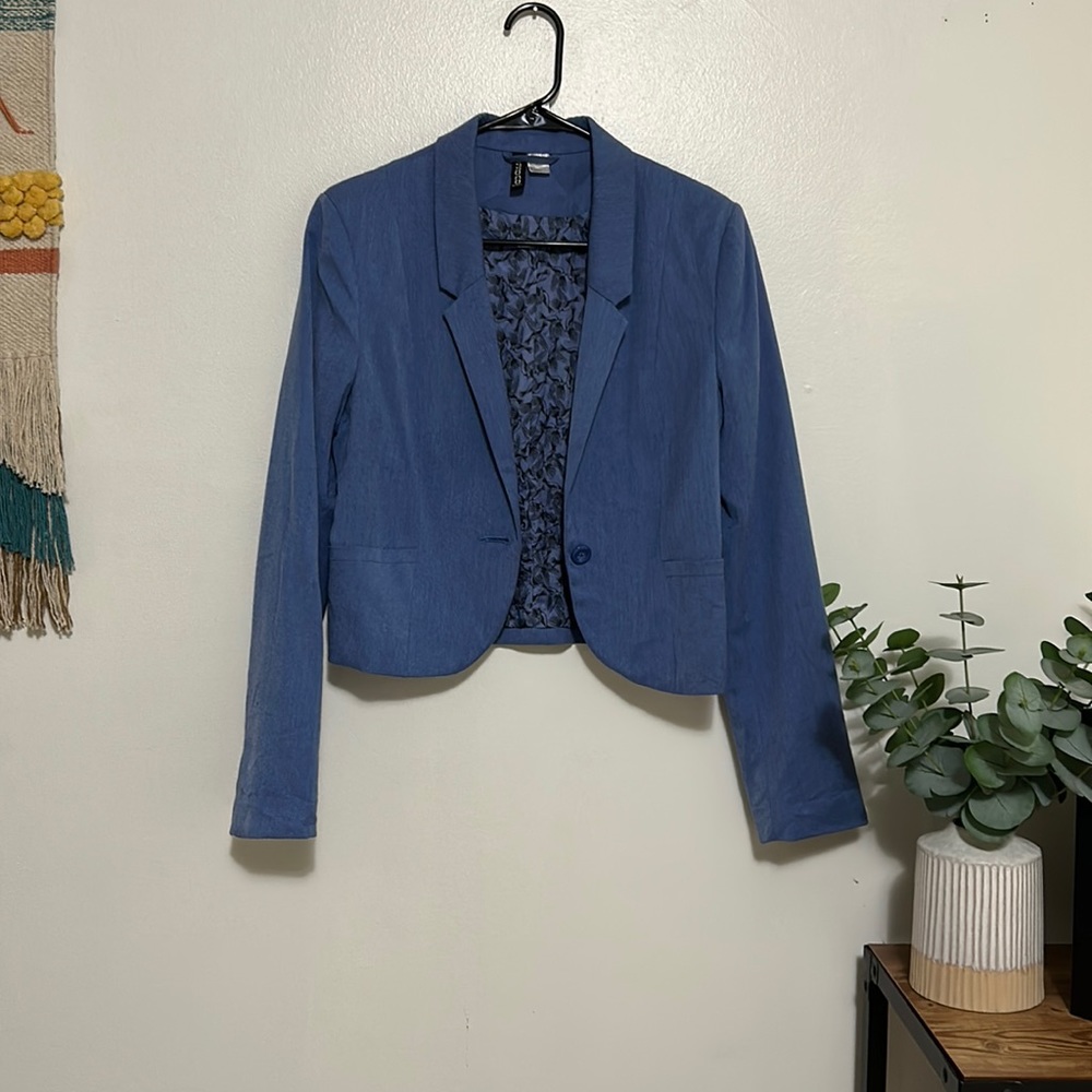 H&M light blue cropped blazer size 10 - Picture 3 of 6